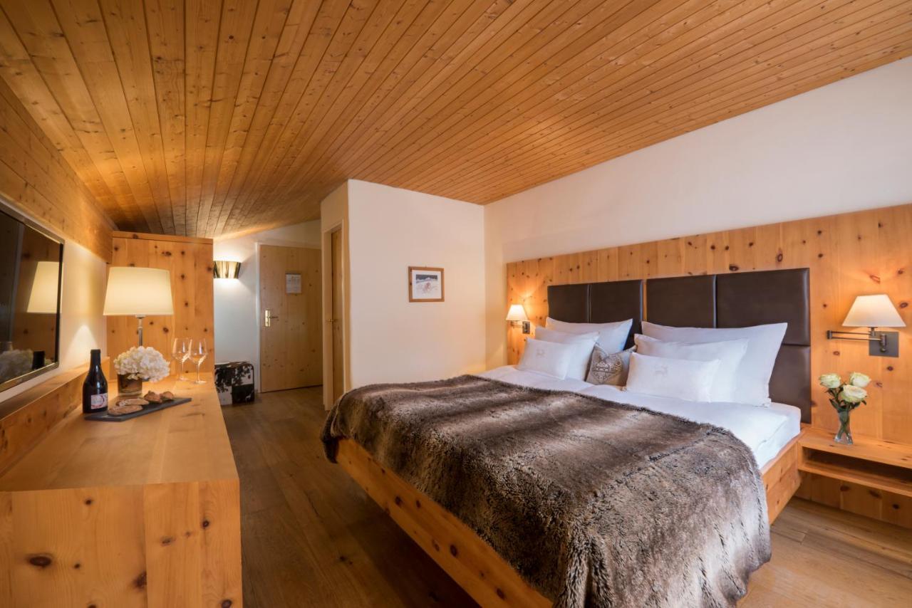 La Val Hotel & Spa Breíl Exteriör bild